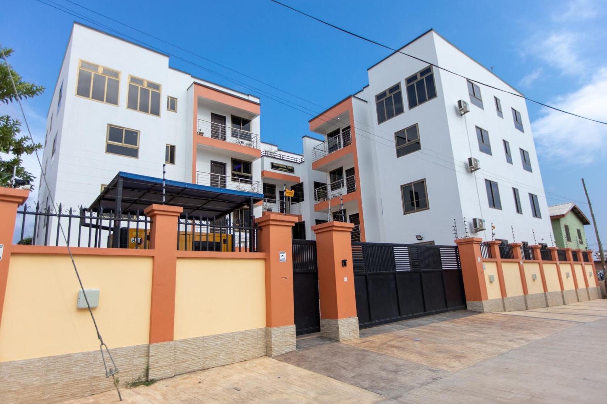 Washington Apartments - Just 25Mins Drive From The Airport Kwashieman Εξωτερικό φωτογραφία